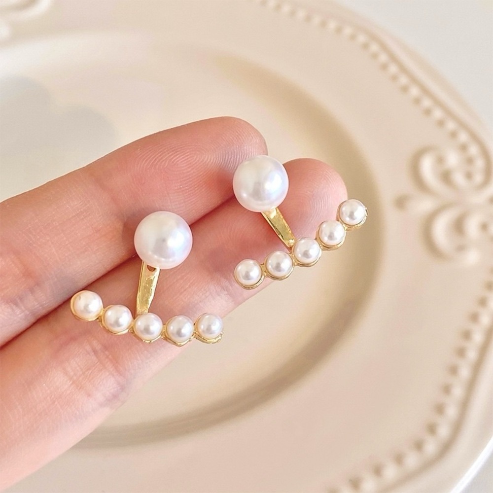 1 Pair Pearl Pendulum Stud Earrings